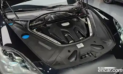 Porsche Panamera 2018 2.9 автомат (гидро), миниатюра 6