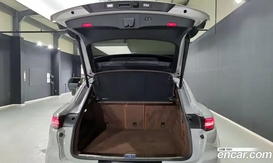 Porsche Cayenne 2022 3.0 автомат (гидро), фото 18