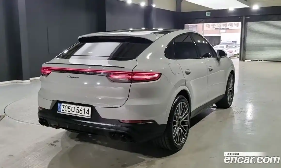 Porsche Cayenne 2022 3.0 автомат (гидро), фото 3