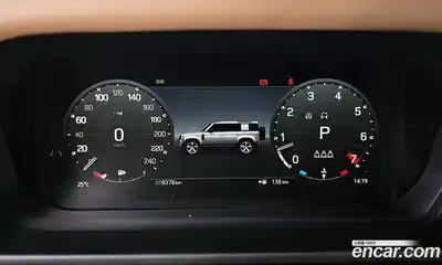 Land Rover Defender 2025 3.0 автомат (гидро), миниатюра 8