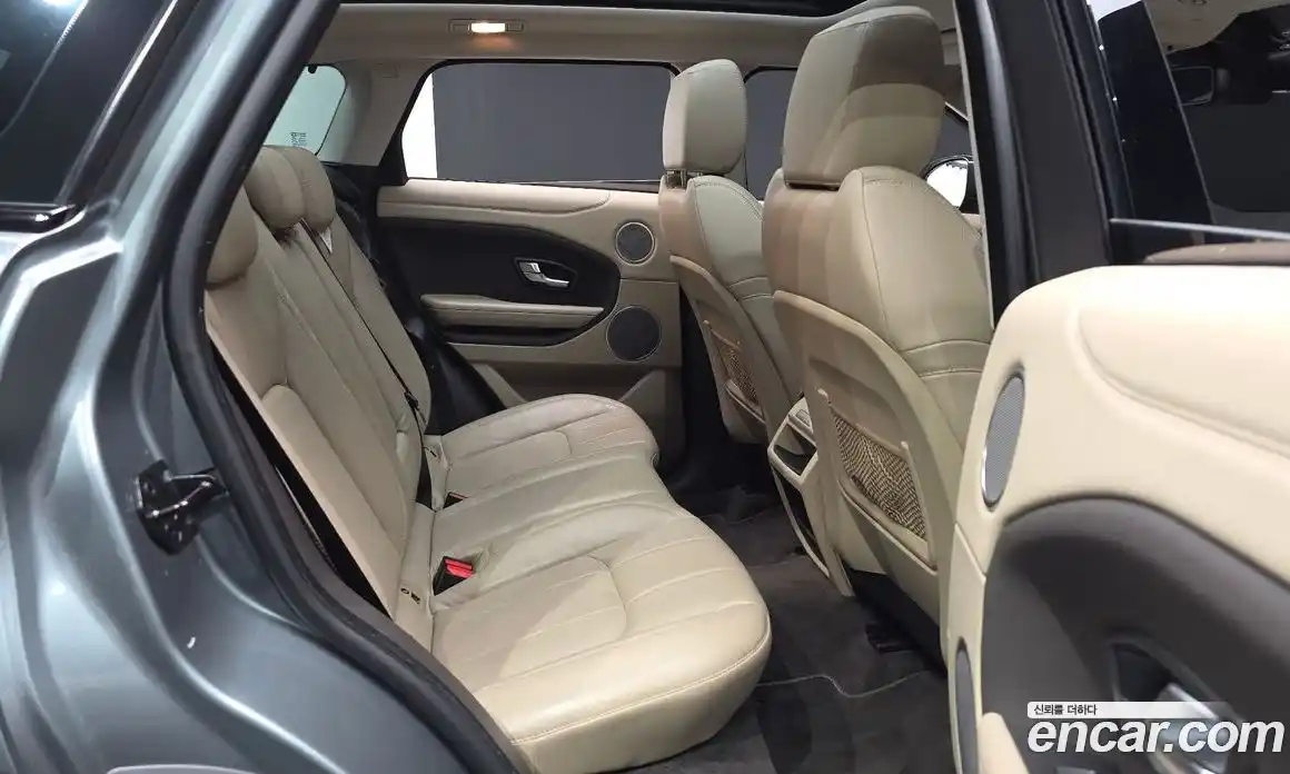 Land Rover Range Rover Evoque 2016 2.0 автомат (гидро), фото 11