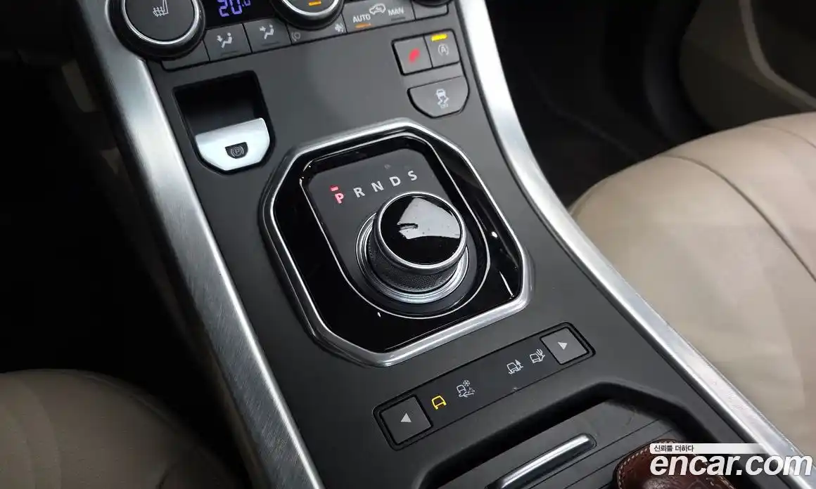 Land Rover Range Rover Evoque 2016 2.0 автомат (гидро), фото 9