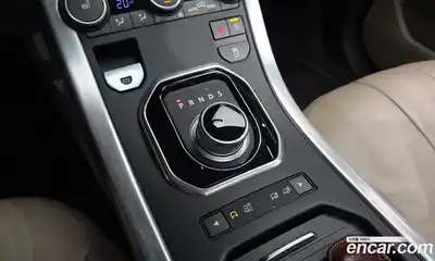 Land Rover Range Rover Evoque 2016 2.0 автомат (гидро), миниатюра 9
