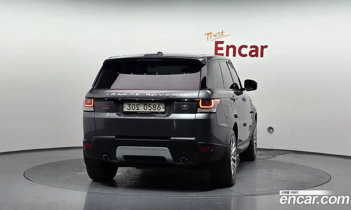Land Rover Range Rover Sport 2016 3.0 автомат (гидро), фото 4