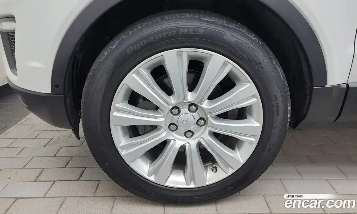 Land Rover Range Rover Evoque 2019 2.0 автомат (гидро), фото 5