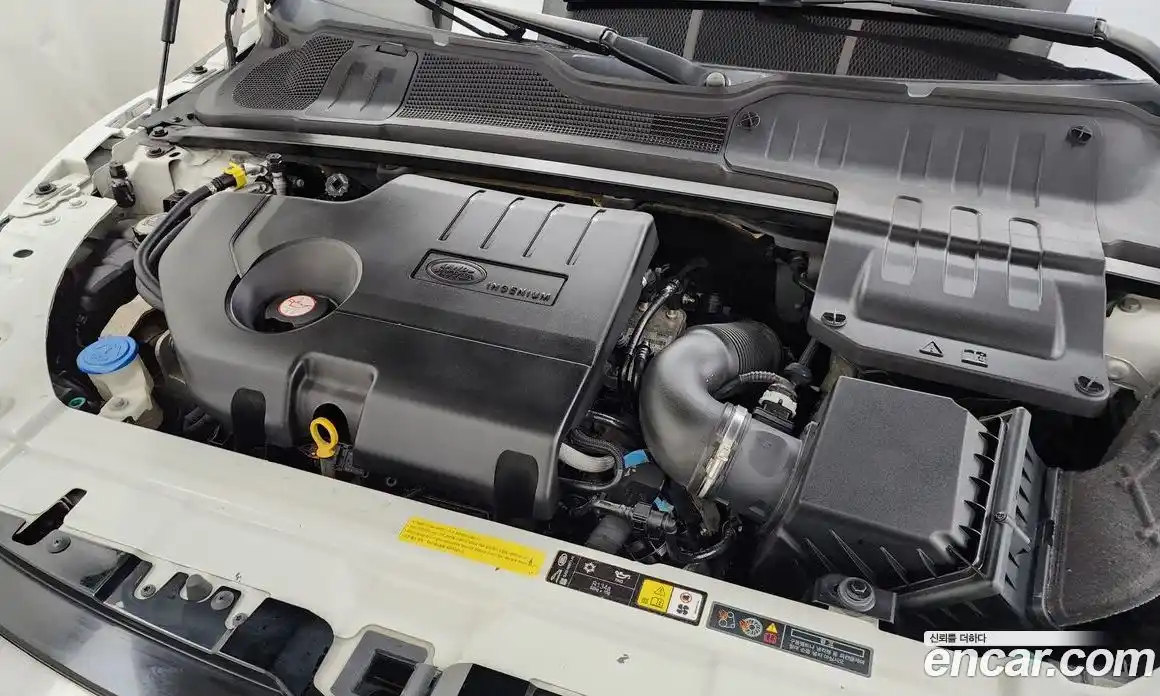 Land Rover Range Rover Evoque 2019 2.0 автомат (гидро), фото 6