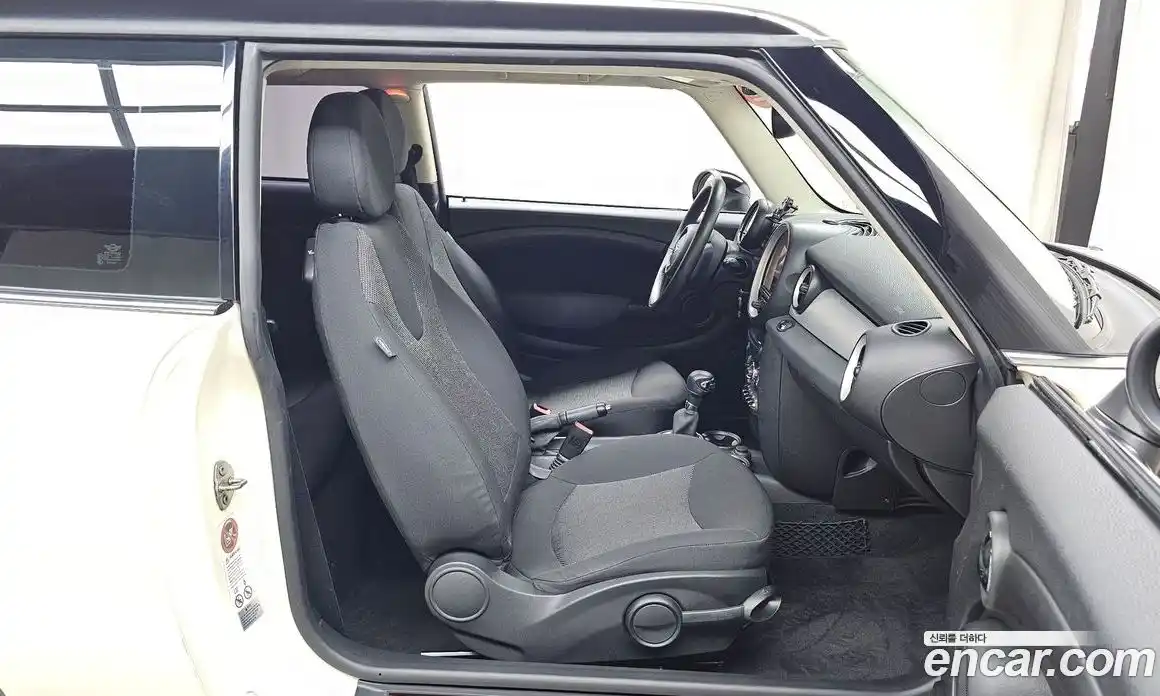Mini Cooper 2011 1.6 автомат (гидро), фото 12