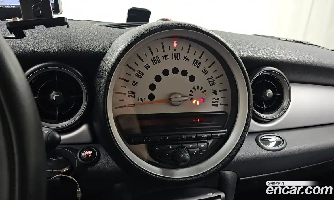 Mini Cooper 2011 1.6 автомат (гидро), фото 15
