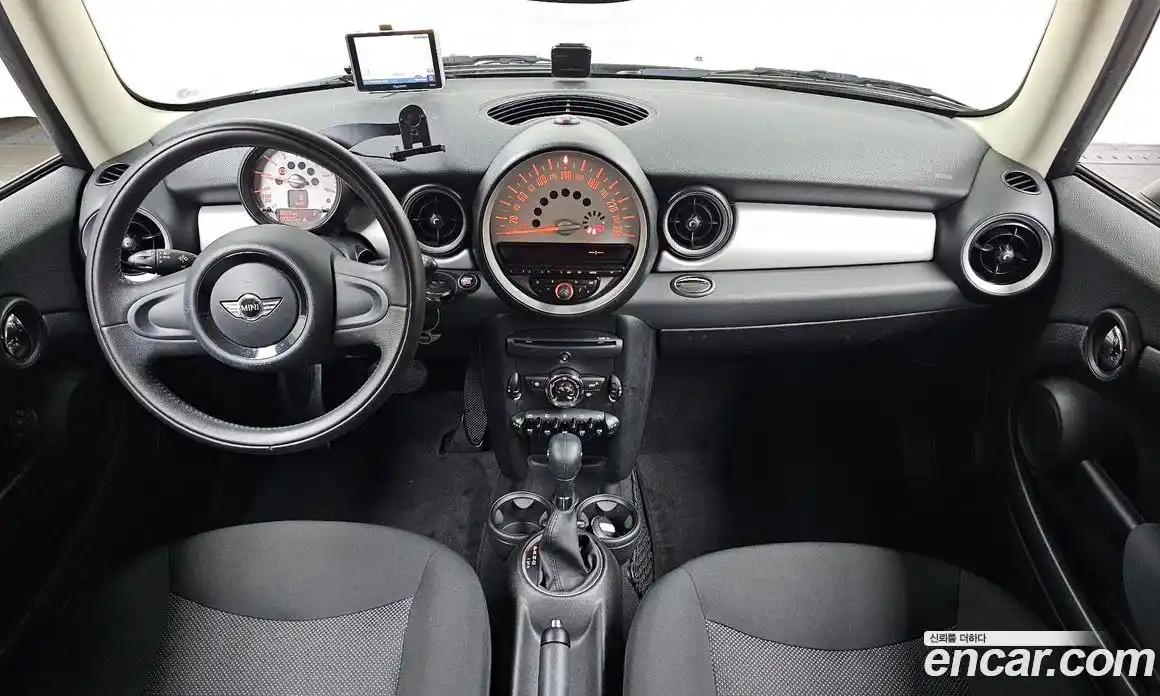 Mini Cooper 2011 1.6 автомат (гидро), фото 7