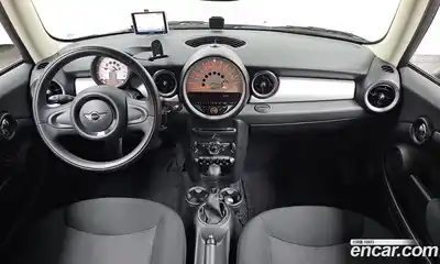 Mini Cooper 2011 1.6 автомат (гидро), миниатюра 7