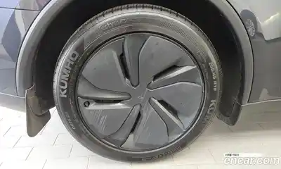 Tesla Model Y 2025 0.2 автомат (гидро), миниатюра 5 Tesla Model Y 2025 0.2 автомат (гидро), миниатюра 5