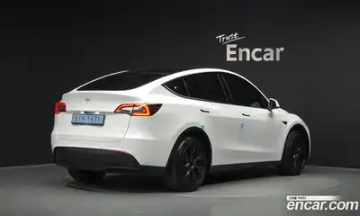 Tesla Model Y 2024 0.2 автомат (гидро), миниатюра 2 Tesla Model Y 2024 0.2 автомат (гидро), миниатюра 2
