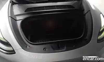 Tesla Model Y 2024 0.2 автомат (гидро), миниатюра 6 Tesla Model Y 2024 0.2 автомат (гидро), миниатюра 6