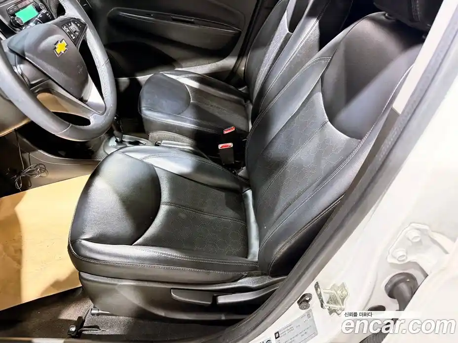 Chevrolet Spark 2016 1.0 автомат (гидро), фото 18