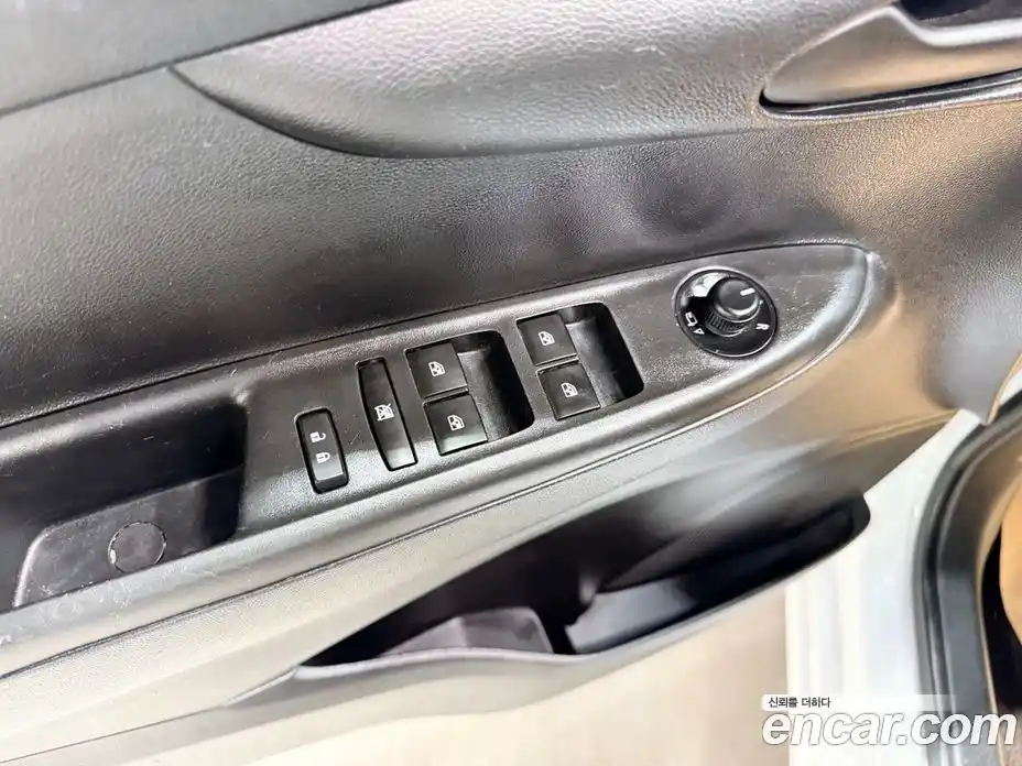 Chevrolet Spark 2016 1.0 автомат (гидро), фото 8