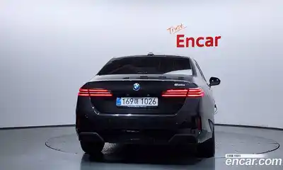 BMW 5 серия 2025 2.0 автомат (гидро), миниатюра 4