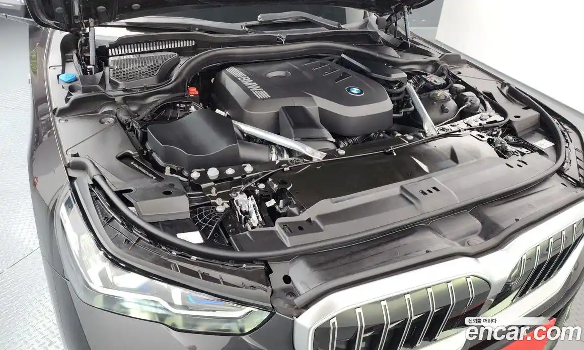 BMW 5 серия 2025 2.0 автомат (гидро), фото 6