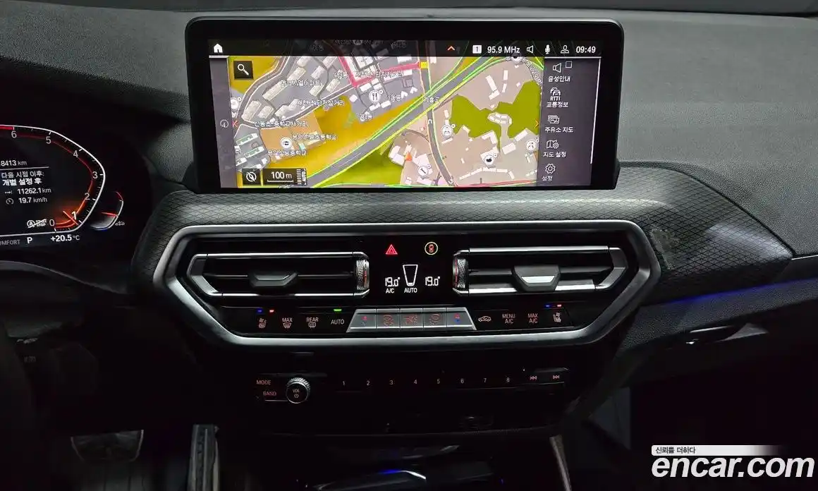 BMW X4 2023 2.0 автомат (гидро), фото 19