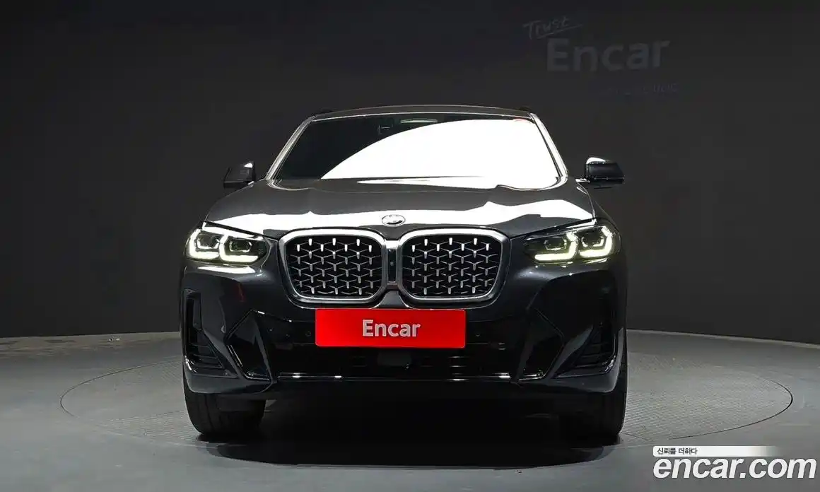 BMW X4 2023 2.0 автомат (гидро), фото 3