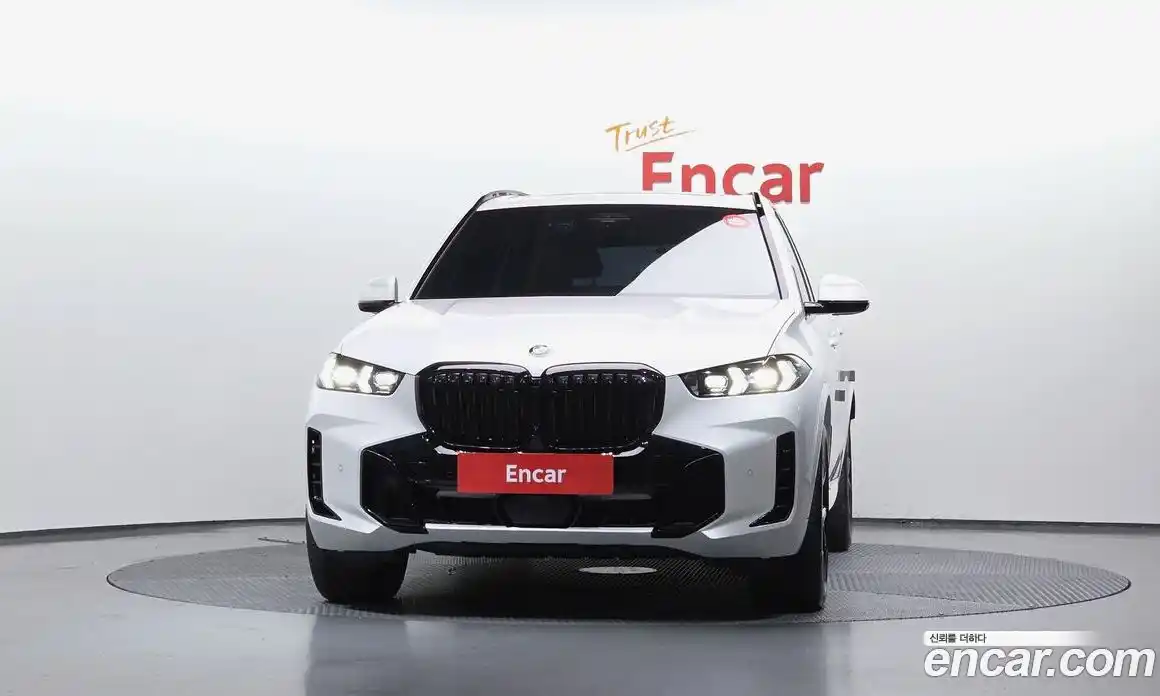 BMW X5 2025 3.0 автомат (гидро), фото 3