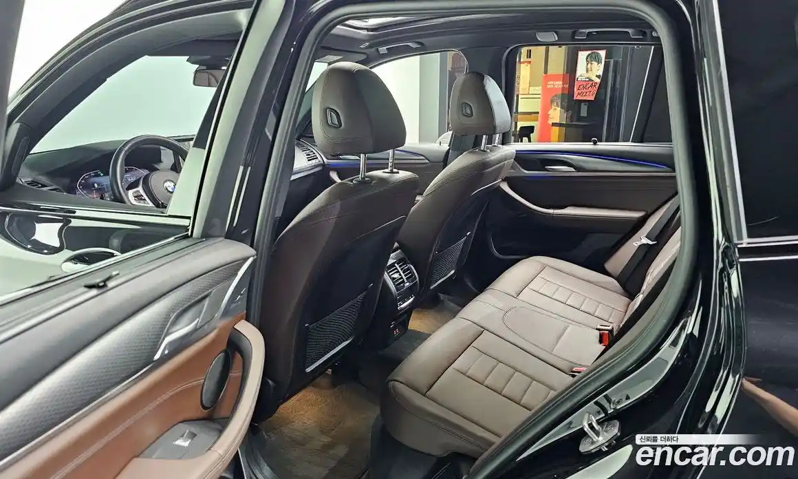 BMW X3 2022 2.0 автомат (гидро), фото 16