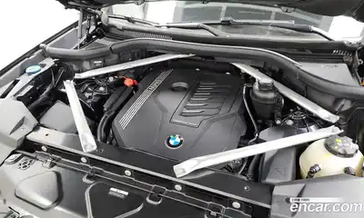 BMW X6 2023 3.0 автомат (гидро), миниатюра 6