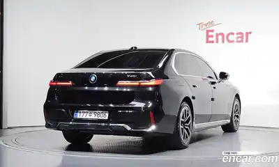 BMW 7 серия, 2024, 40 728 км