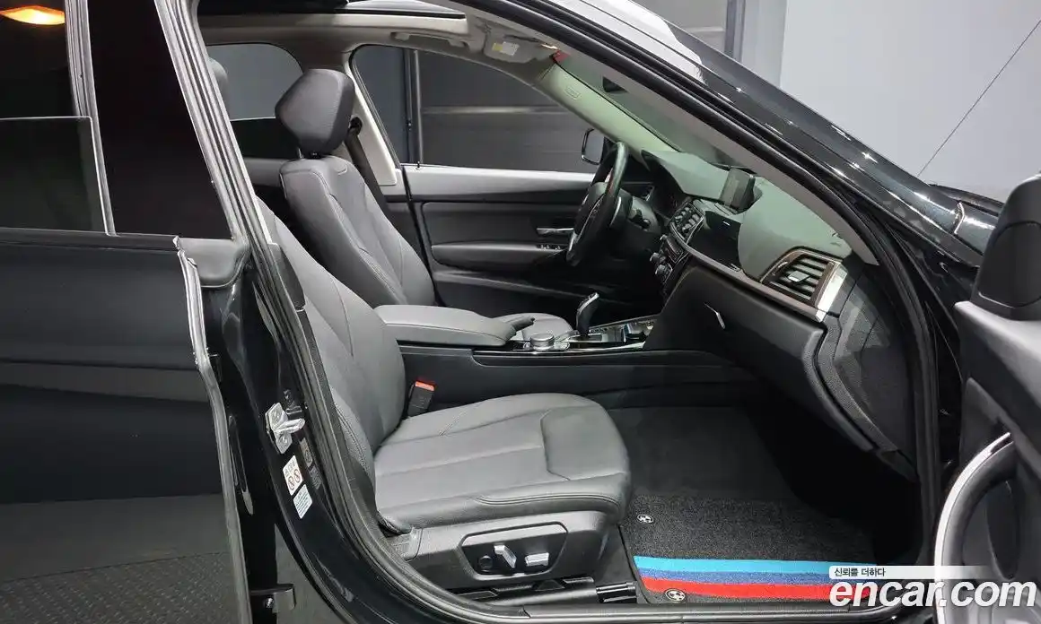 BMW 3 серия 2020 2.0 автомат (гидро), фото 16