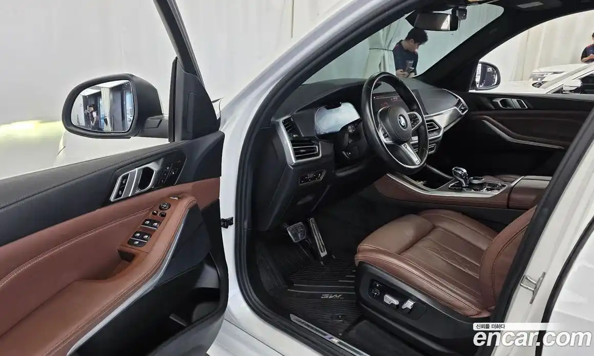 BMW X5 2022 3.0 автомат (гидро), фото 13