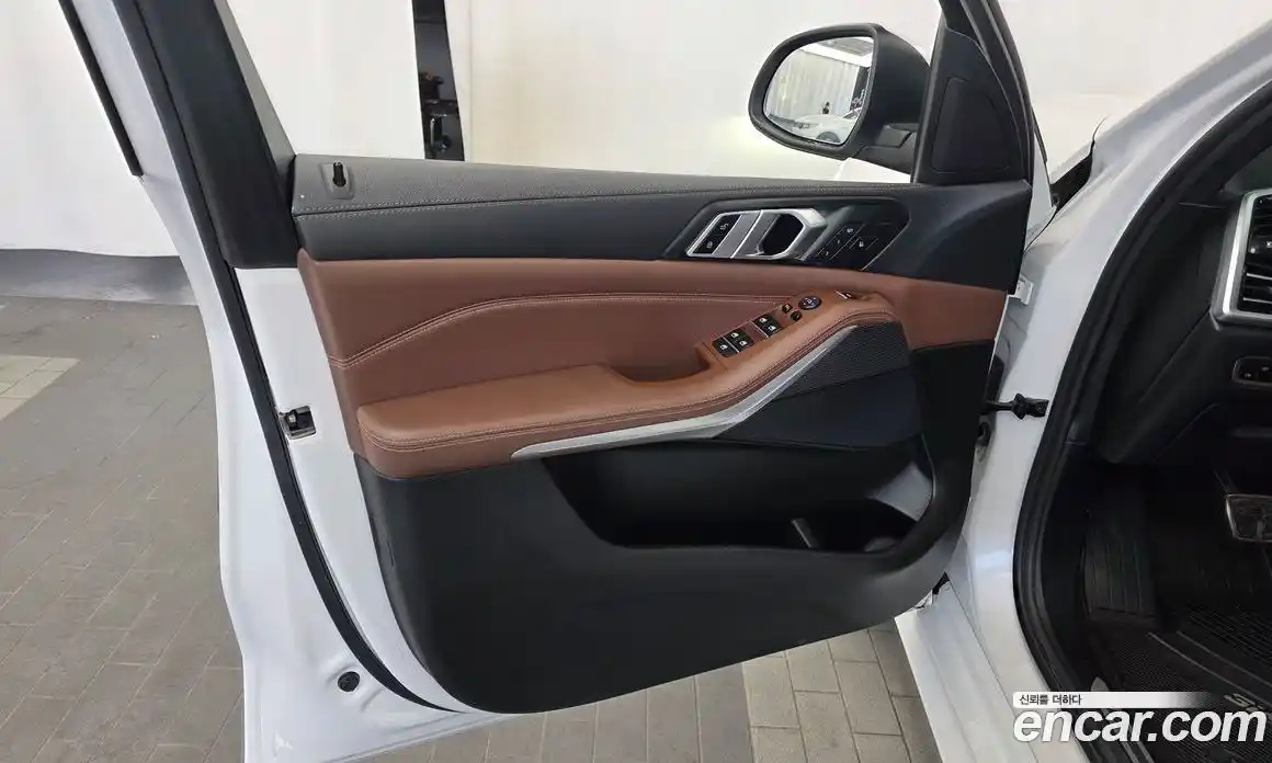 BMW X5 2022 3.0 автомат (гидро), фото 14