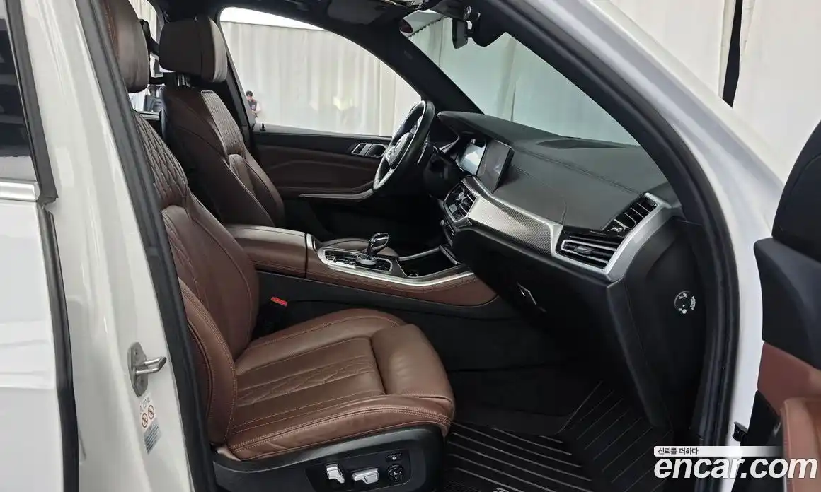 BMW X5 2022 3.0 автомат (гидро), фото 16