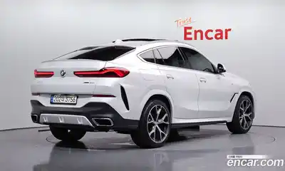 BMW X6 2022 3.0 автомат (гидро), миниатюра 2