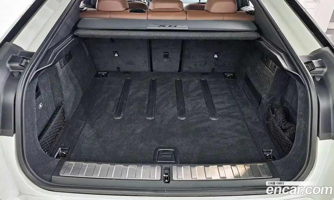 BMW X6 2022 3.0 автомат (гидро), фото 23