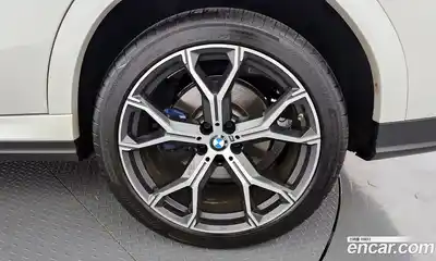 BMW X6 2022 3.0 автомат (гидро), миниатюра 7