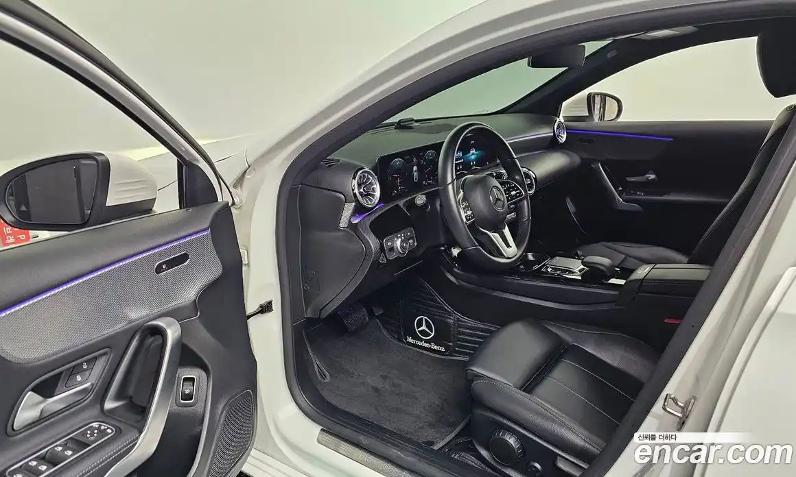 Mercedes-Benz A-Class 2022 2.0 гидро, фото 10 Mercedes-Benz A-Class 2022 2.0 гидро, фото 10