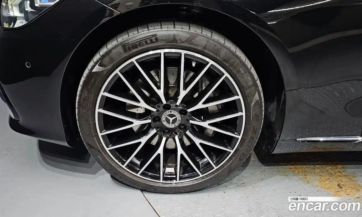 Mercedes-Benz S-Class 2022 4.0 гидро, фото 5 Mercedes-Benz S-Class 2022 4.0 гидро, фото 5