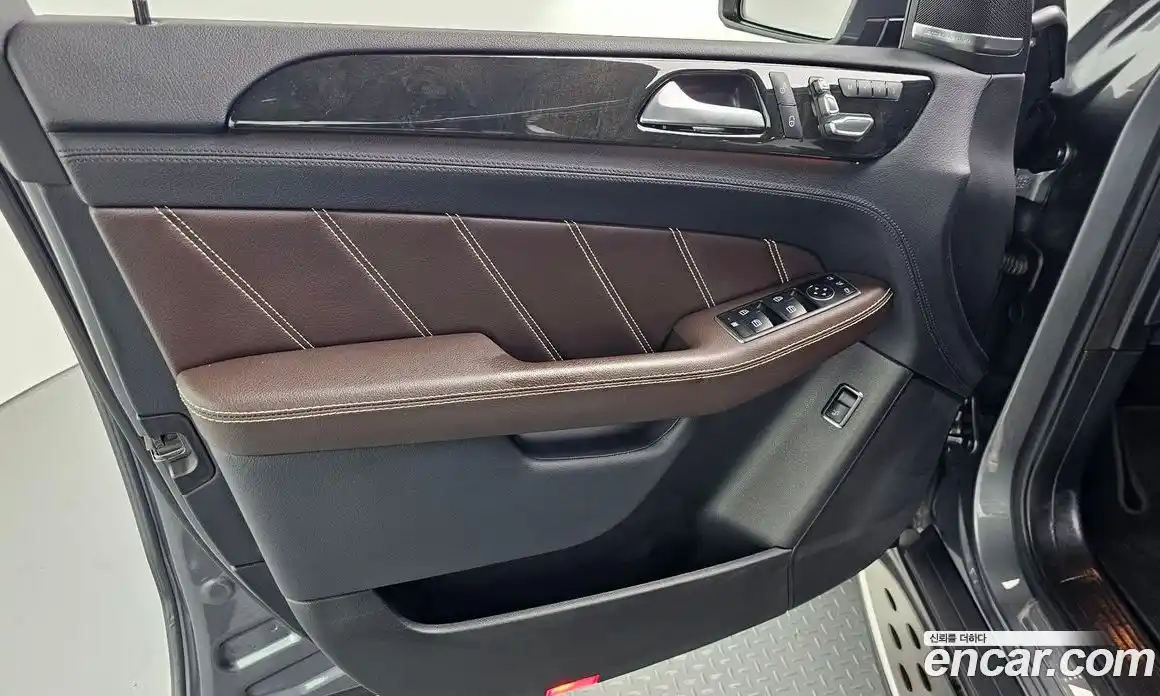 Mercedes-Benz GLE-Class 2017 5.5 гидро, фото 14 Mercedes-Benz GLE-Class 2017 5.5 гидро, фото 14