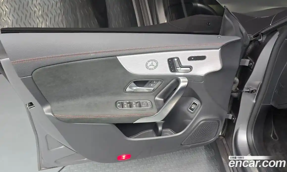 Mercedes-Benz CLA-Class 2020 2.0 гидро, фото 14