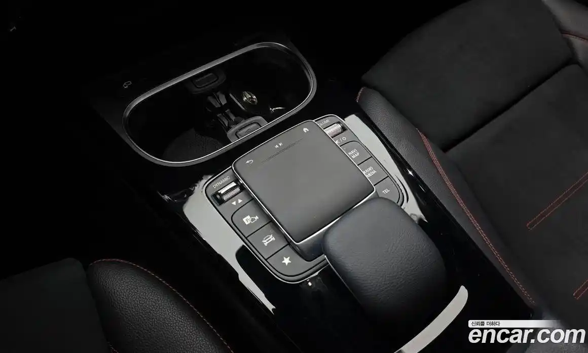 Mercedes-Benz CLA-Class 2020 2.0 гидро, фото 24