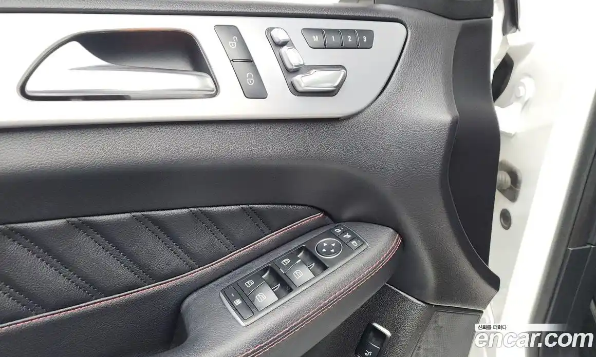 Mercedes-Benz GLE-Class 2018 3.0 гидро, фото 27 Mercedes-Benz GLE-Class 2018 3.0 гидро, фото 27