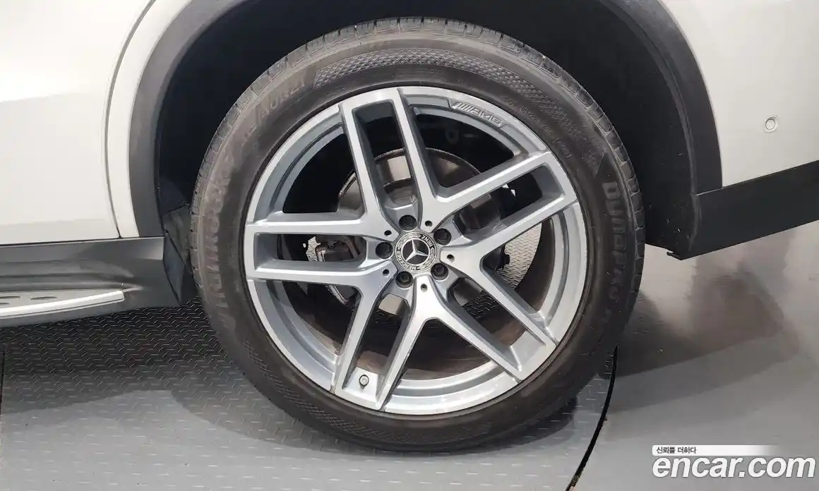 Mercedes-Benz GLE-Class 2018 3.0 гидро, фото 7 Mercedes-Benz GLE-Class 2018 3.0 гидро, фото 7
