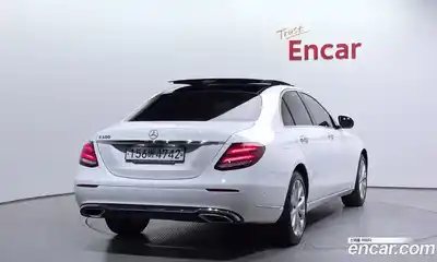 Mercedes-Benz E-Class 2016 2.0 автомат (гидро), миниатюра 2