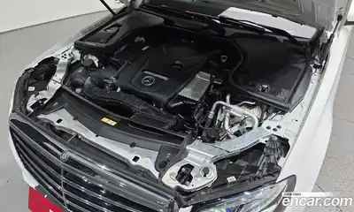 Mercedes-Benz E-Class 2016 2.0 автомат (гидро), миниатюра 6
