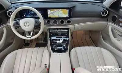 Mercedes-Benz E-Class 2016 2.0 автомат (гидро), миниатюра 7