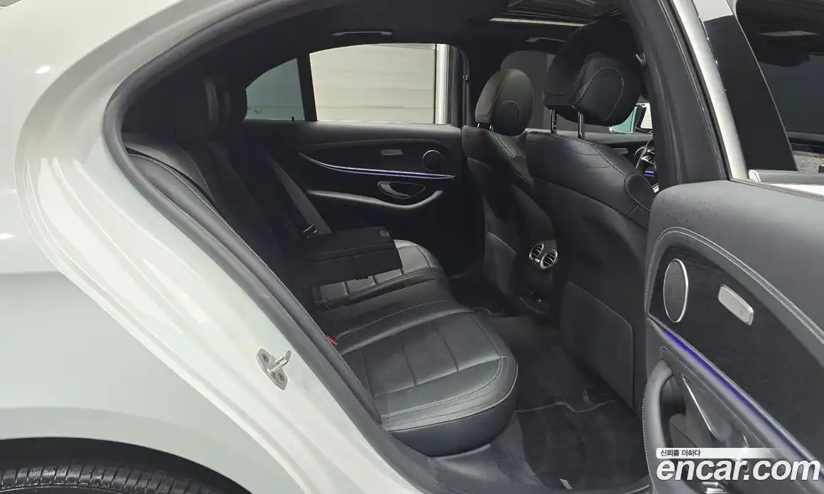 Mercedes-Benz E-Class 2020 1.9 автомат (гидро), фото 17