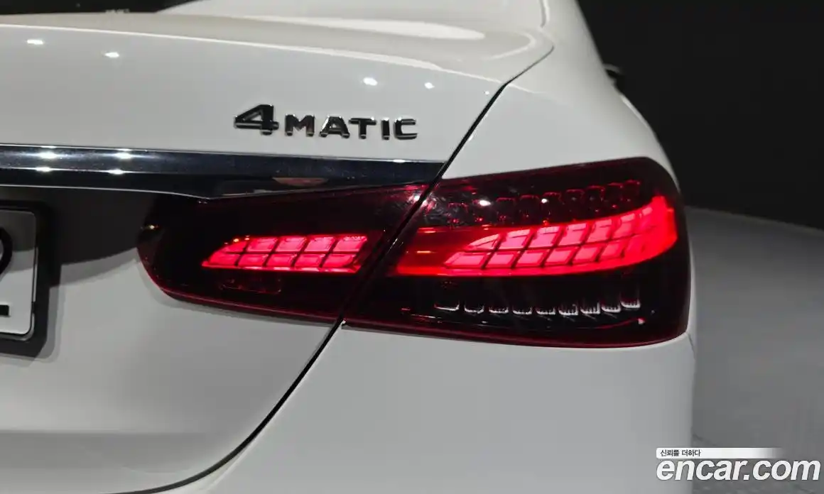 Mercedes-Benz E-Class 2020 1.9 автомат (гидро), фото 9