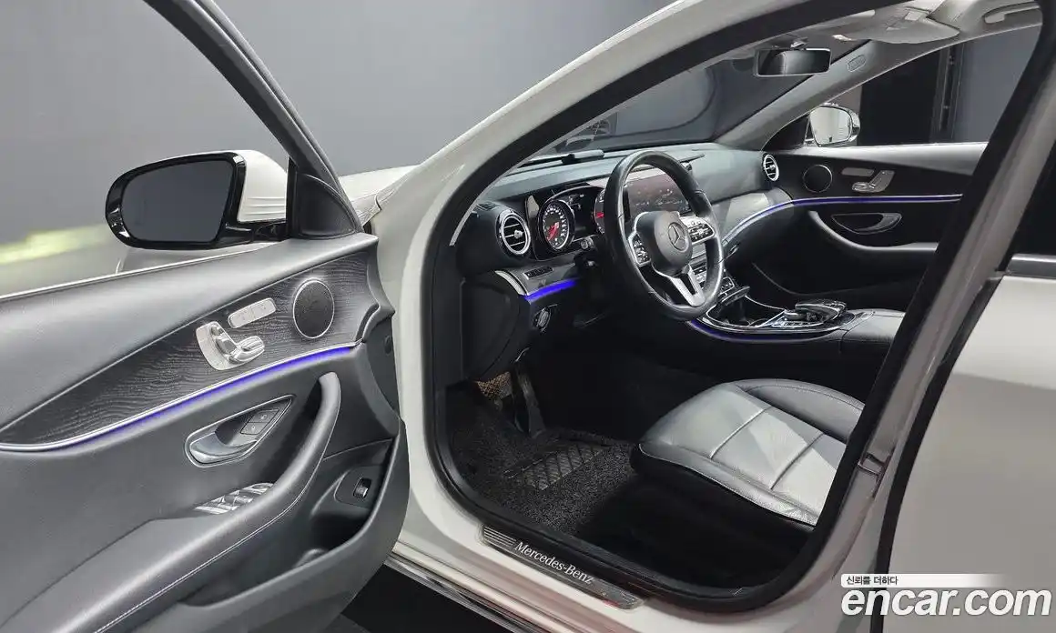 Mercedes-Benz E-Class 2019 1.9 автомат (гидро), фото 13