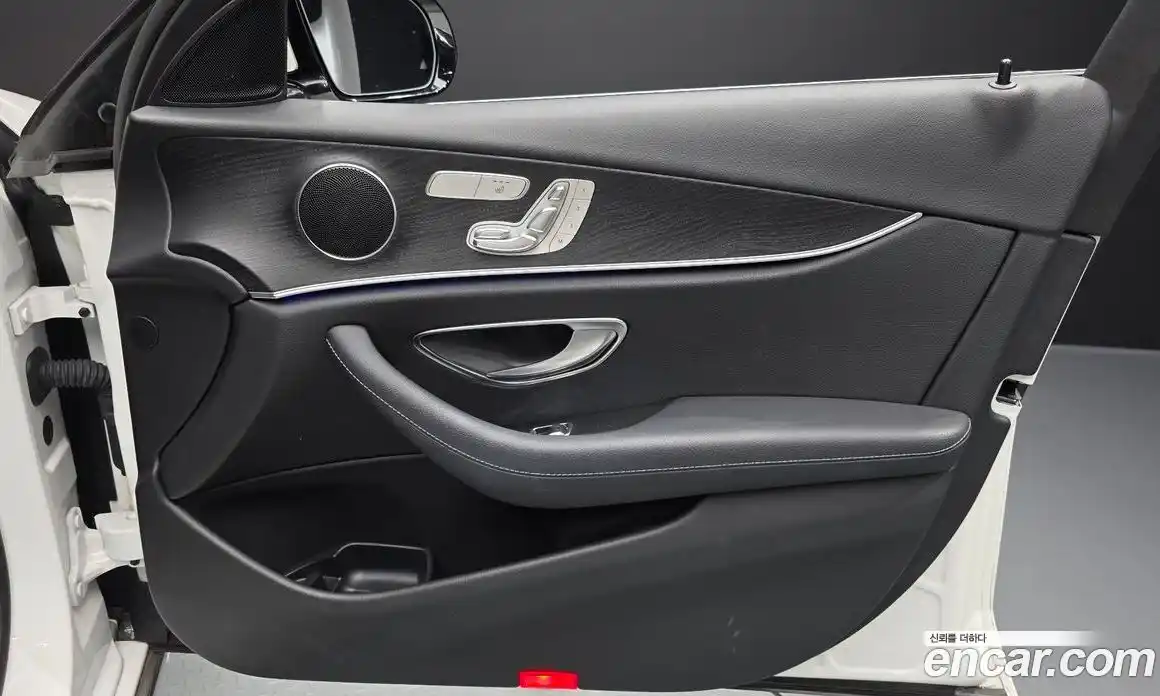 Mercedes-Benz E-Class 2019 1.9 автомат (гидро), фото 14
