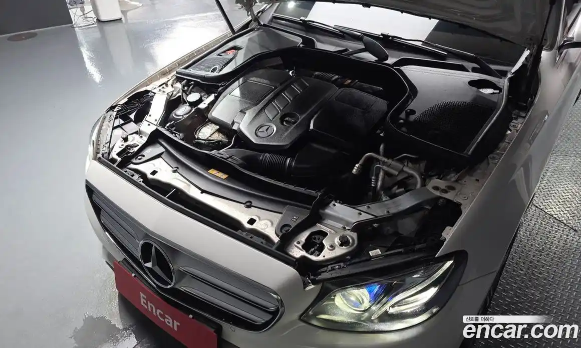 Mercedes-Benz E-Class 2019 1.9 автомат (гидро), фото 6