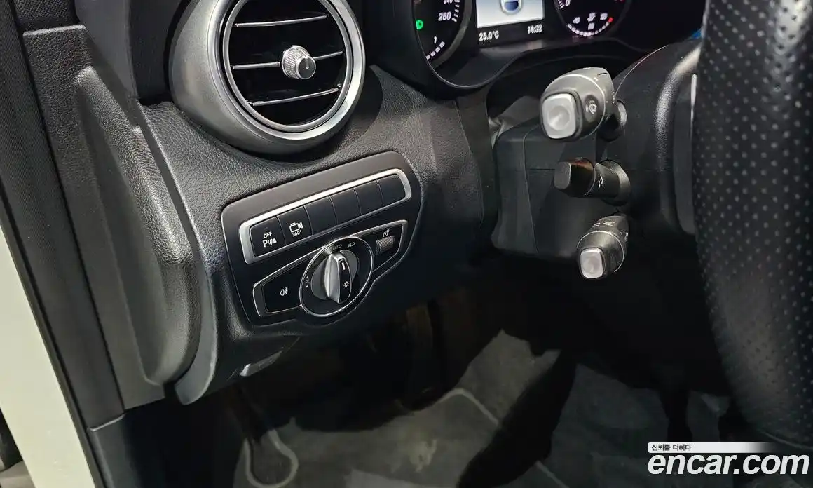 Mercedes-Benz GLC-Class 2019 2.0 гидро, фото 20